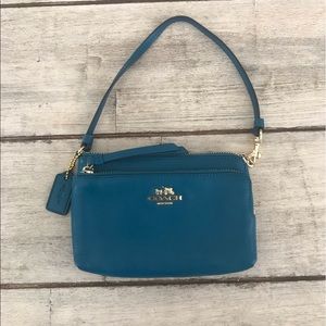 NWOT Coach Blue Double Zipper Wristlet